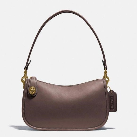 Coach Handbags - Coach Swinger Shoulder Crossbody Bag